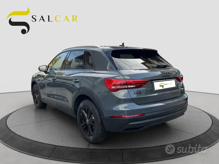 Audi Q3 2019 photo 5