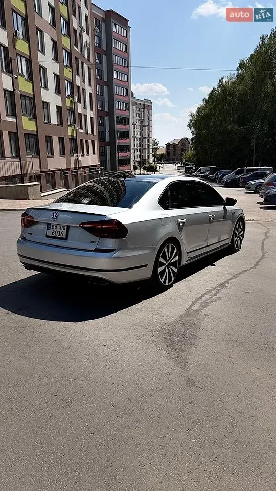 Volkswagen Passat 2018 photo 5