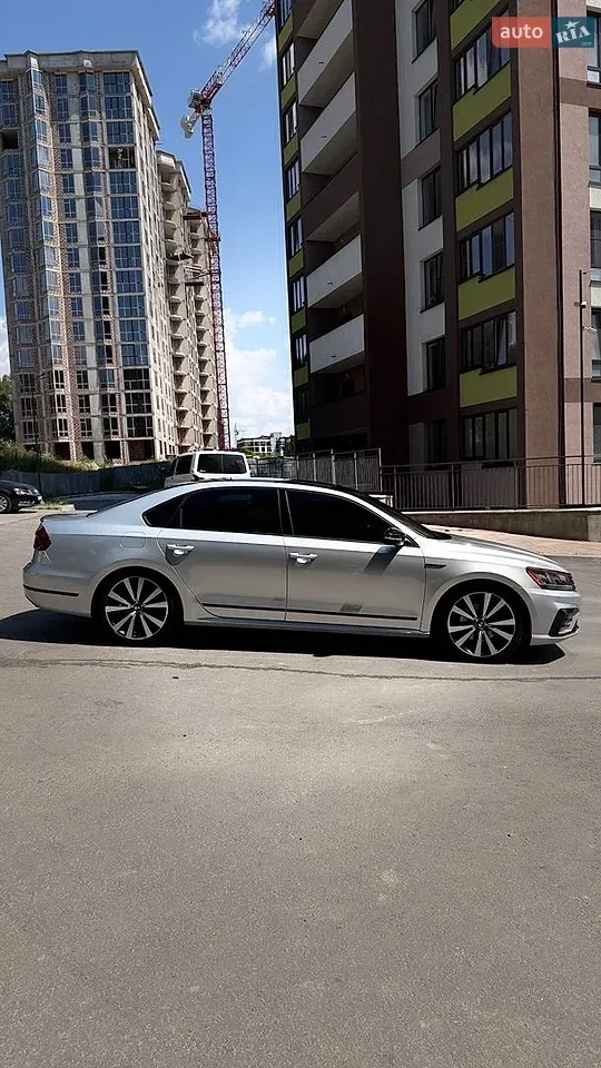 Volkswagen Passat 2018 photo 4