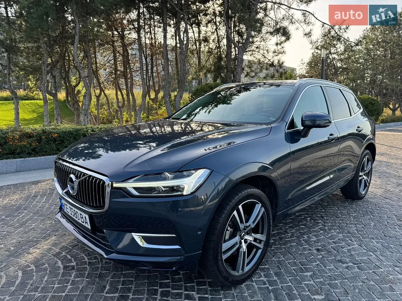 Volvo Xc60 2019 photo 3