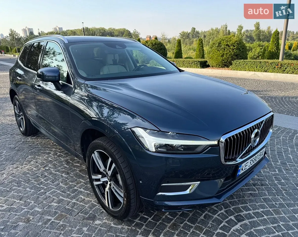 Volvo Xc60 2019 photo 2
