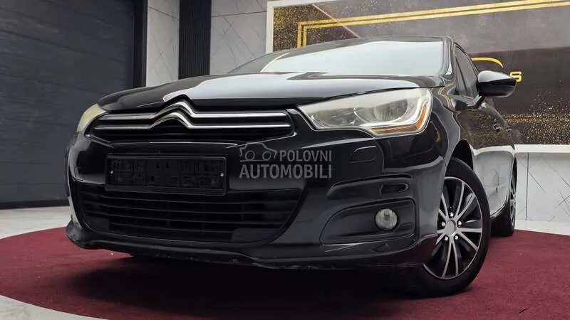 Citroen C4 2012 photo 5