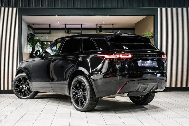 Land Rover Range Rover Velar 2023 photo 3