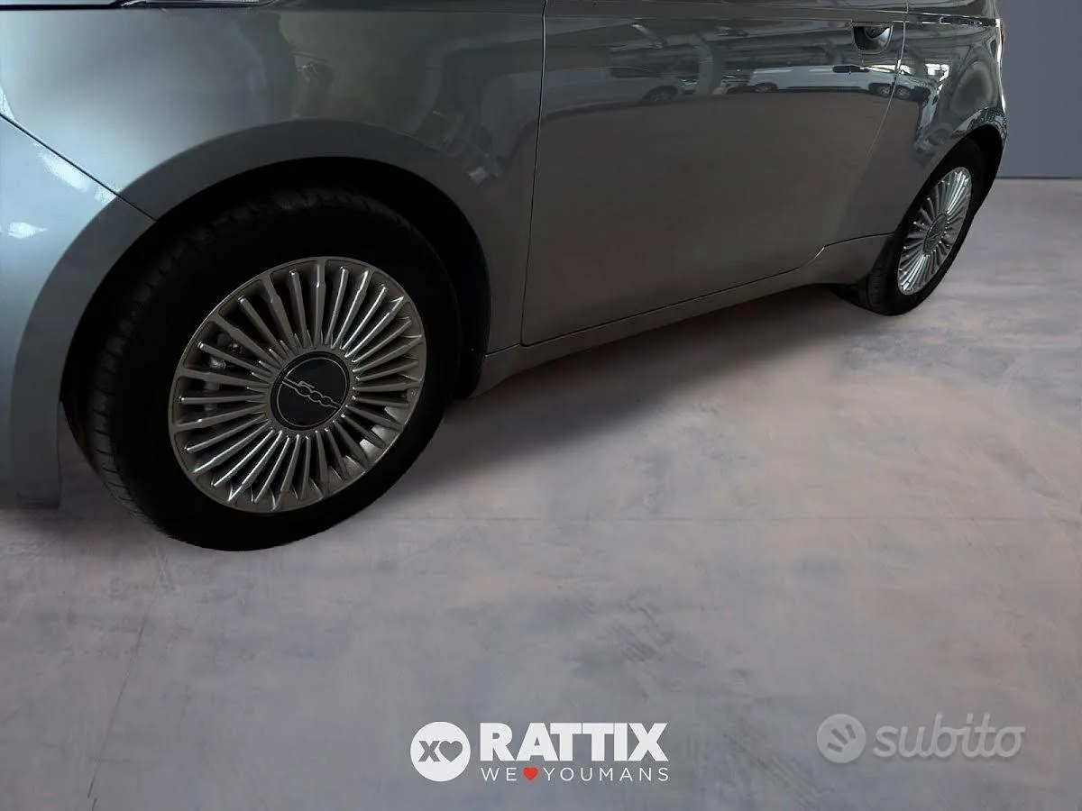 Fiat 500E 2024 photo 4