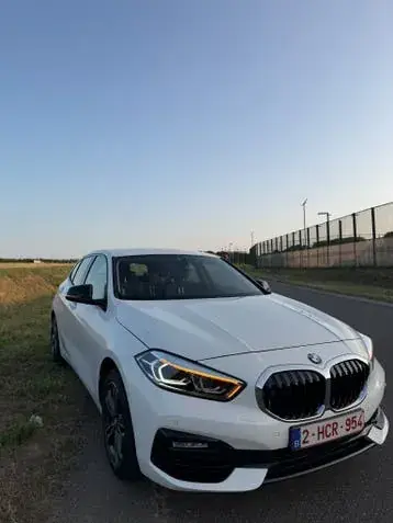 BMW 118I