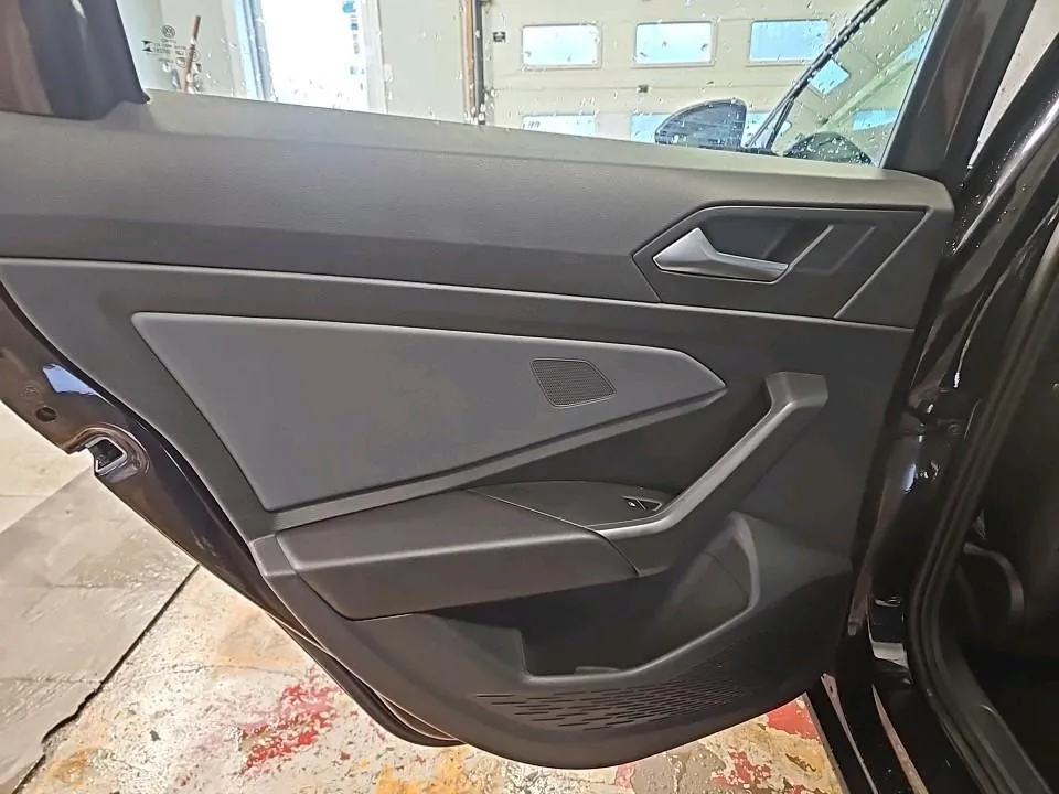 Volkswagen Jetta 2025 photo 5