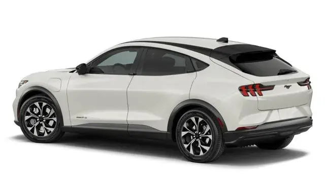 Ford Mustang Mach-E 2026 photo 2