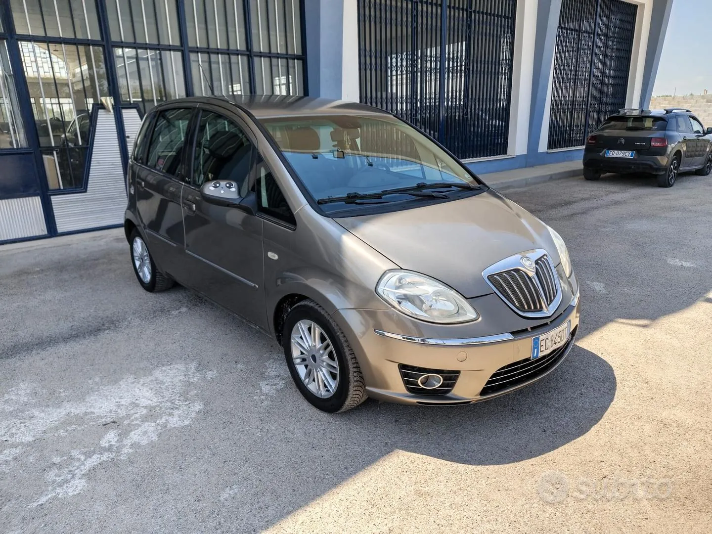 Lancia Musa 2011 photo 3
