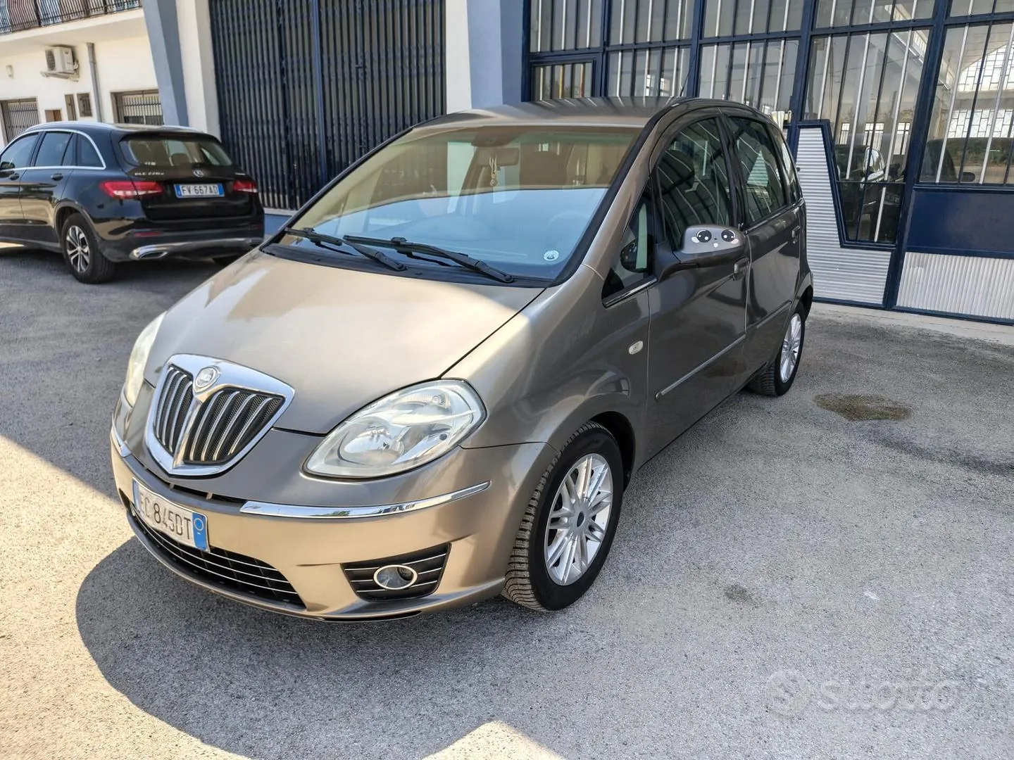 Lancia Musa 2011 photo 4