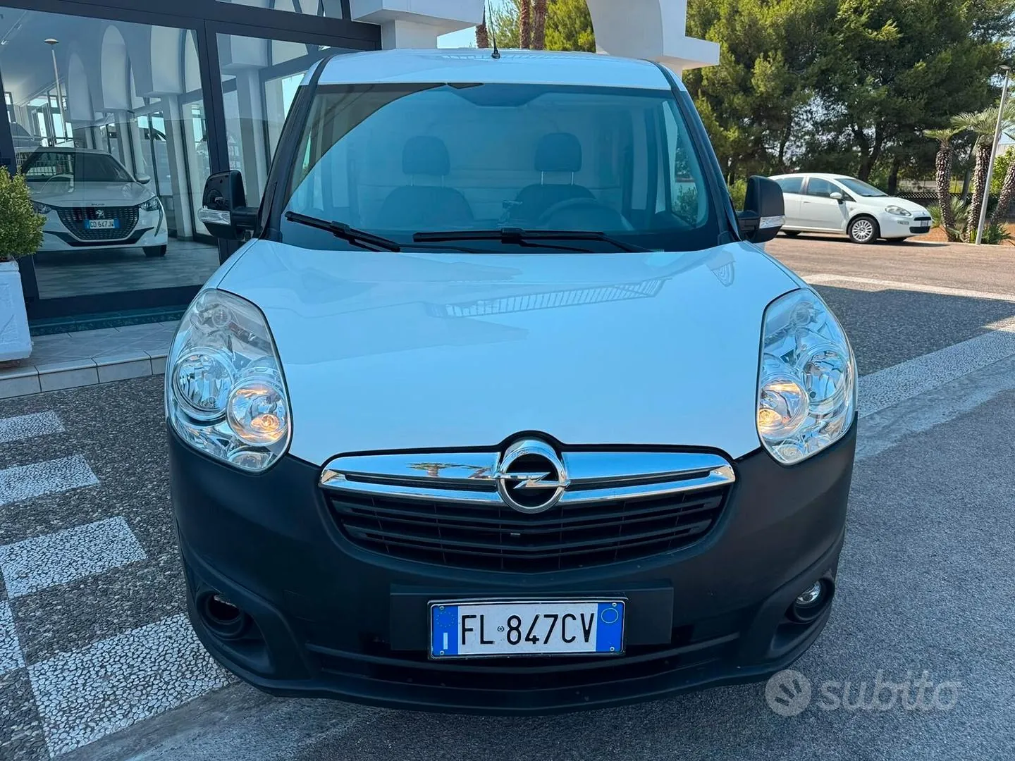 Opel Combo 2017 photo 2