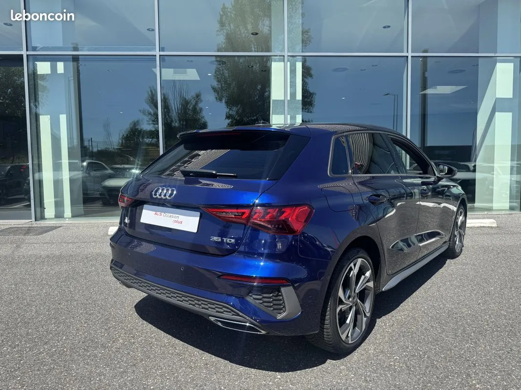 Audi A3 2023 photo 3