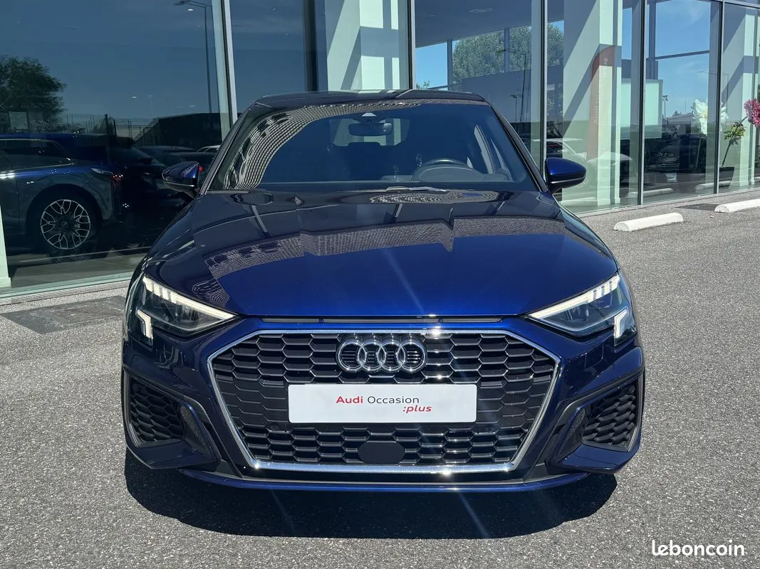 Audi A3 2023 photo 2