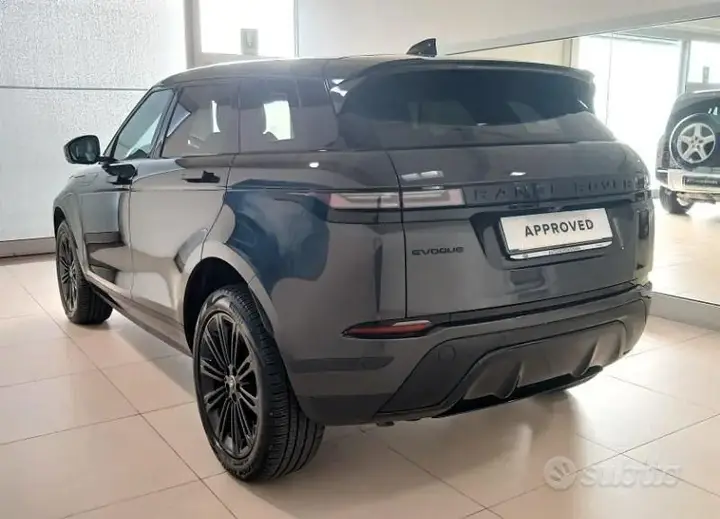 Land Rover Evoque 2024 photo 2