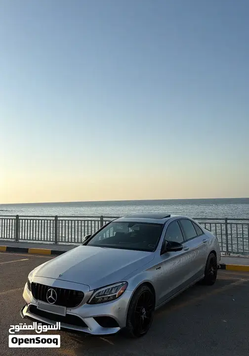 Mercedes-Benz C-Class 2019 photo 3
