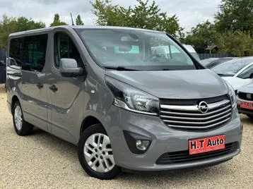 Opel Vivaro 2016 photo 2