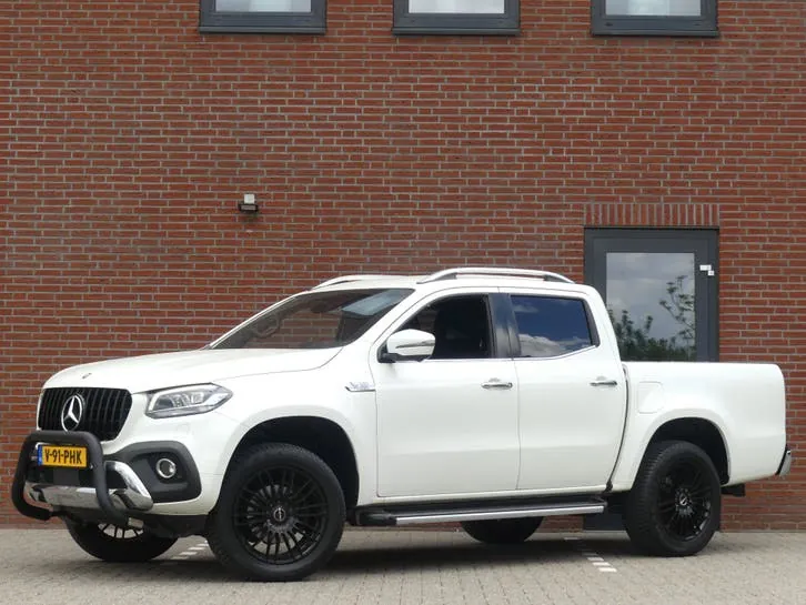 Mercedes-Benz X-Class