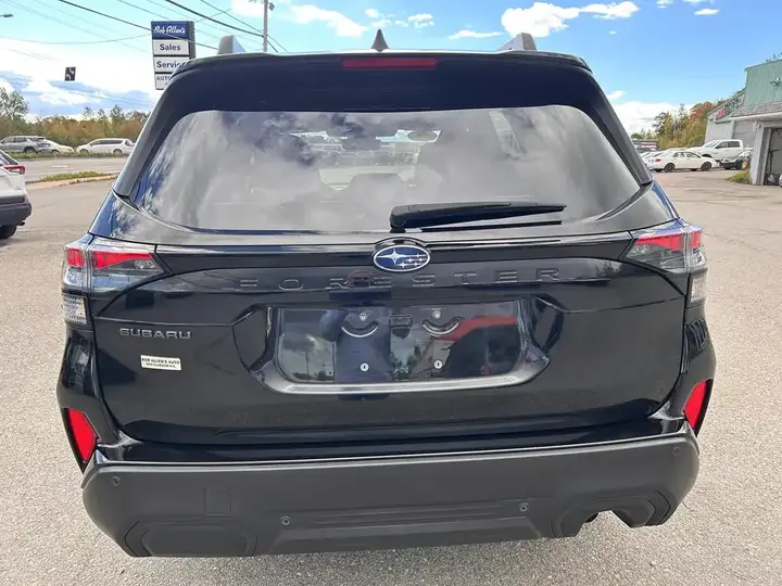 Subaru Forester 2025 photo 4