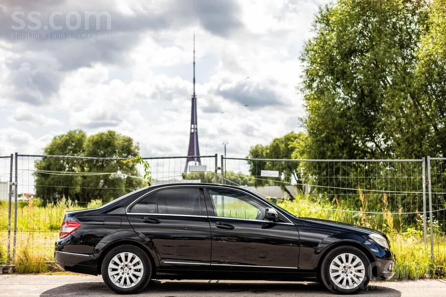 Mercedes-Benz C220 2007 photo 5
