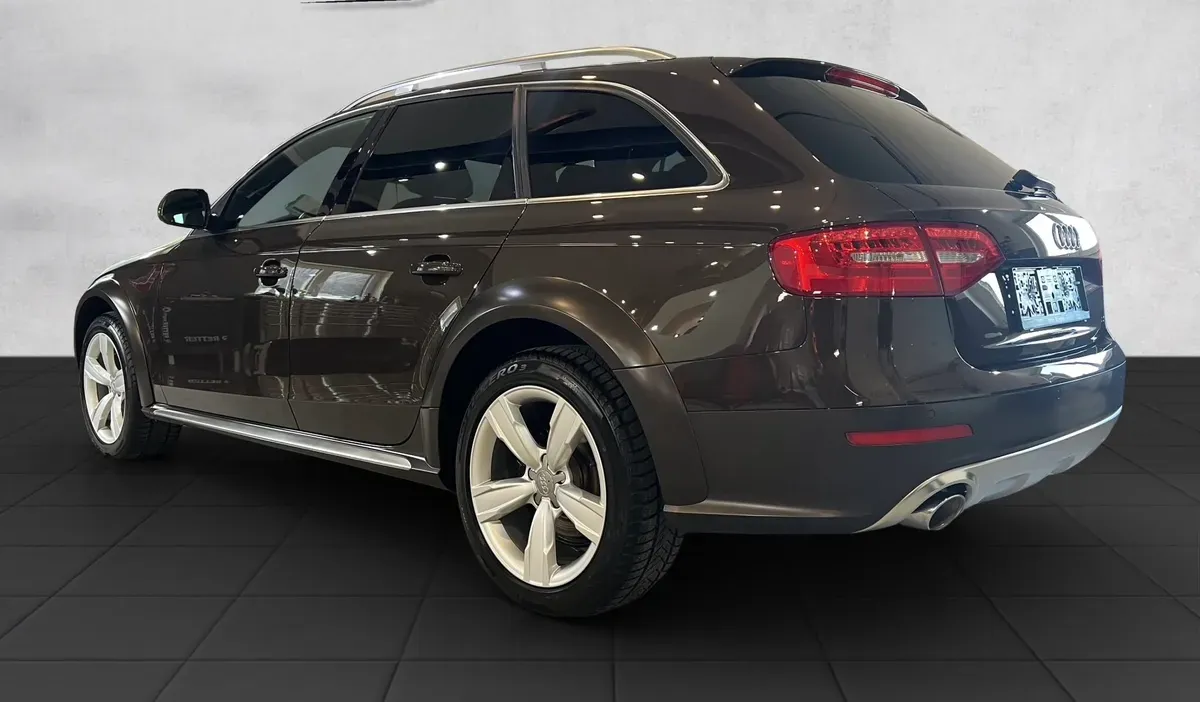 Audi A4 Allroad 2013 photo 3