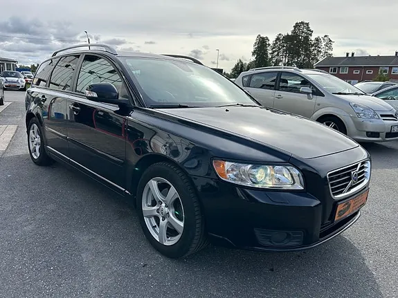 Volvo V50 2010 photo 4