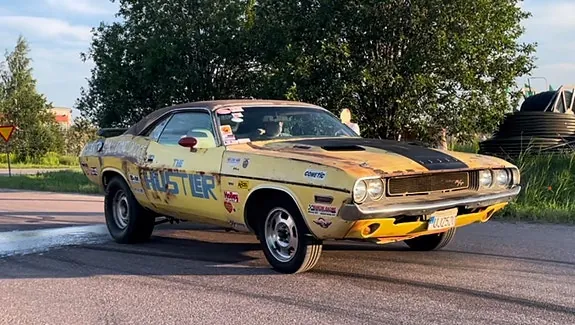 Dodge Challenger
