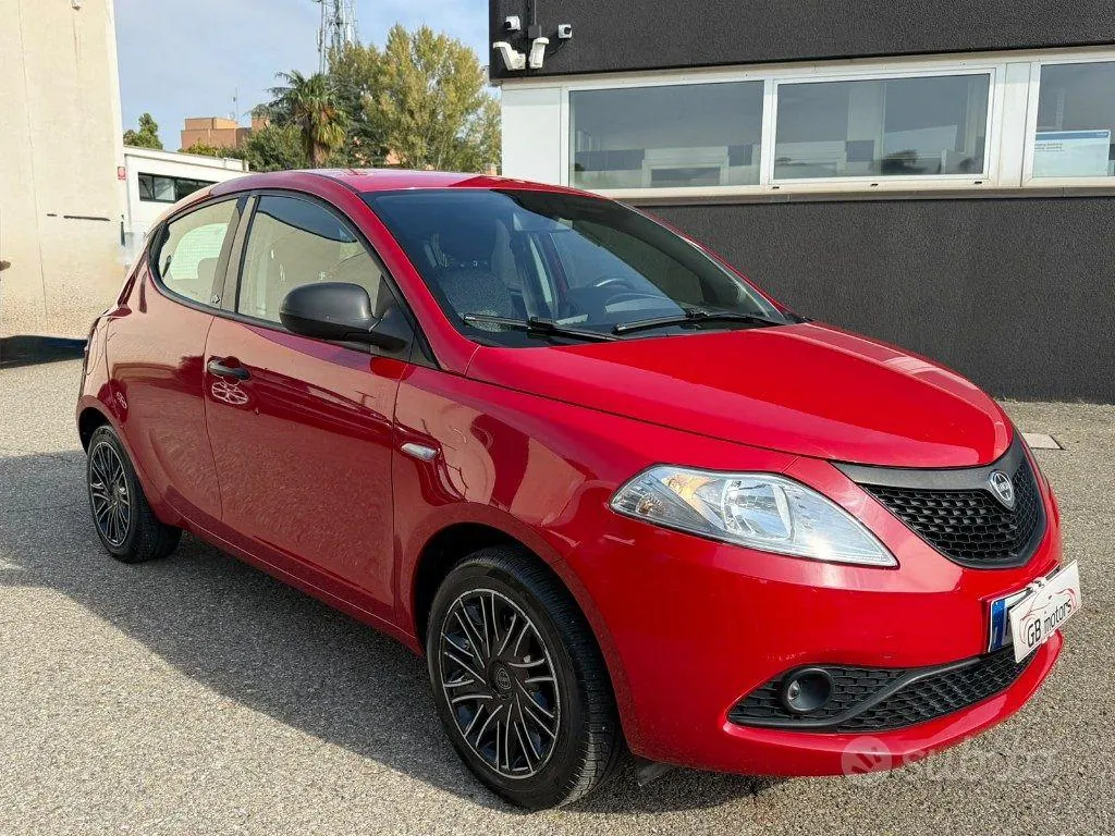 Lancia Ypsilon 2019 photo 5