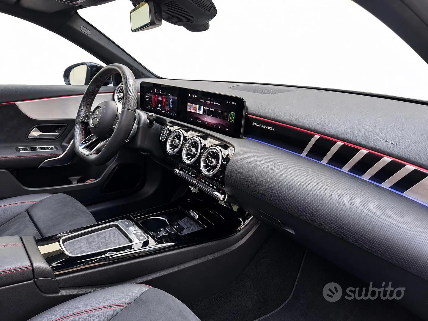 Mercedes-Benz A35 Amg 2024 photo 4