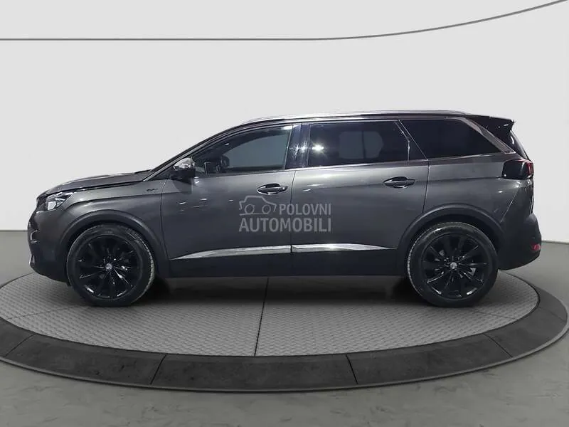 Peugeot 5008 2018 photo 2
