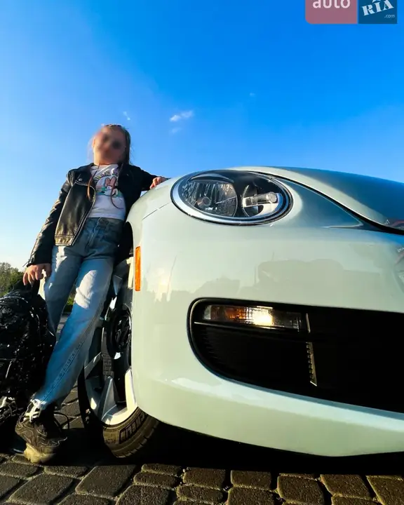 Volkswagen Beetle 2015 photo 2
