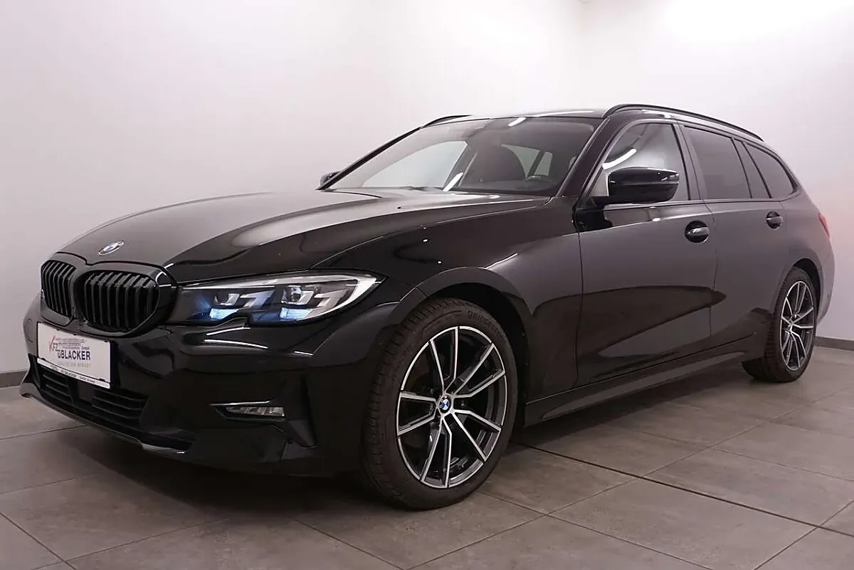 BMW 3 Series 2020 photo 3