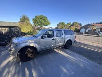 Nissan Navara 2011 photo 4