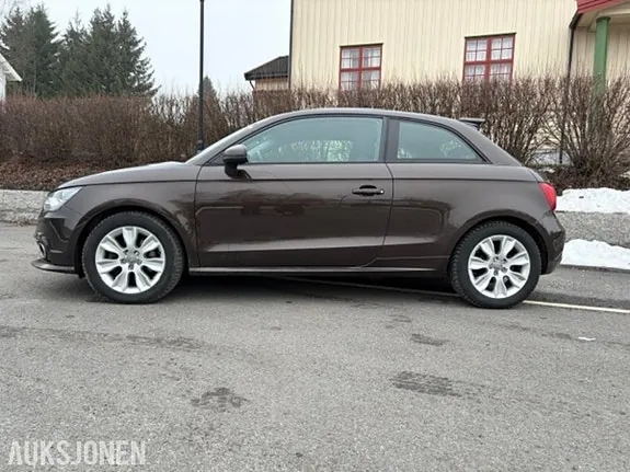 Audi A1 2011 photo 5