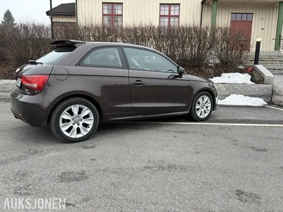 Audi A1 2011 photo 3