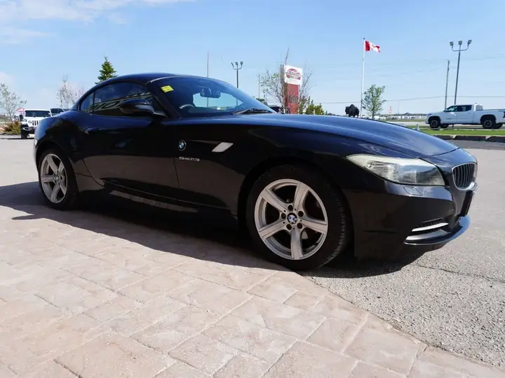 BMW Z4 2010 photo 5