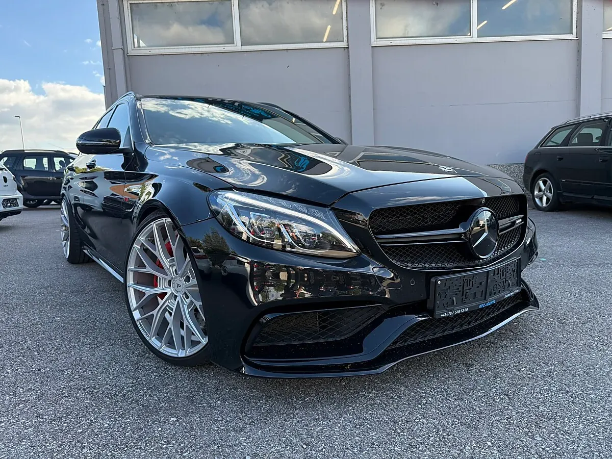 Mercedes-Benz C-Class 2016 photo 3