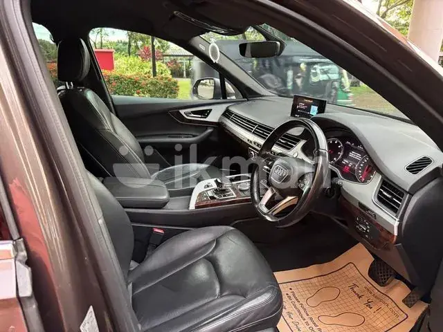 Audi Q7 2017 photo 4