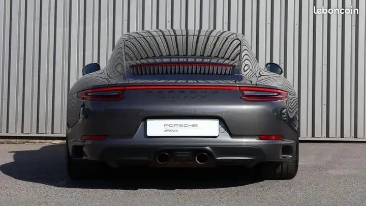 Porsche 911 2018 photo 5