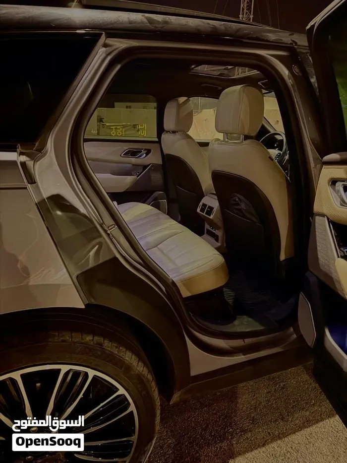 Land Rover Range Rover Velar 2020 photo 4
