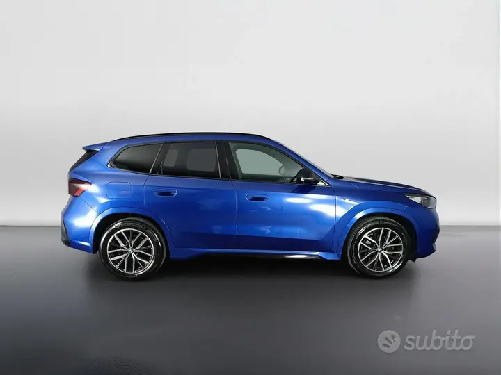 BMW X1 2022 photo 3