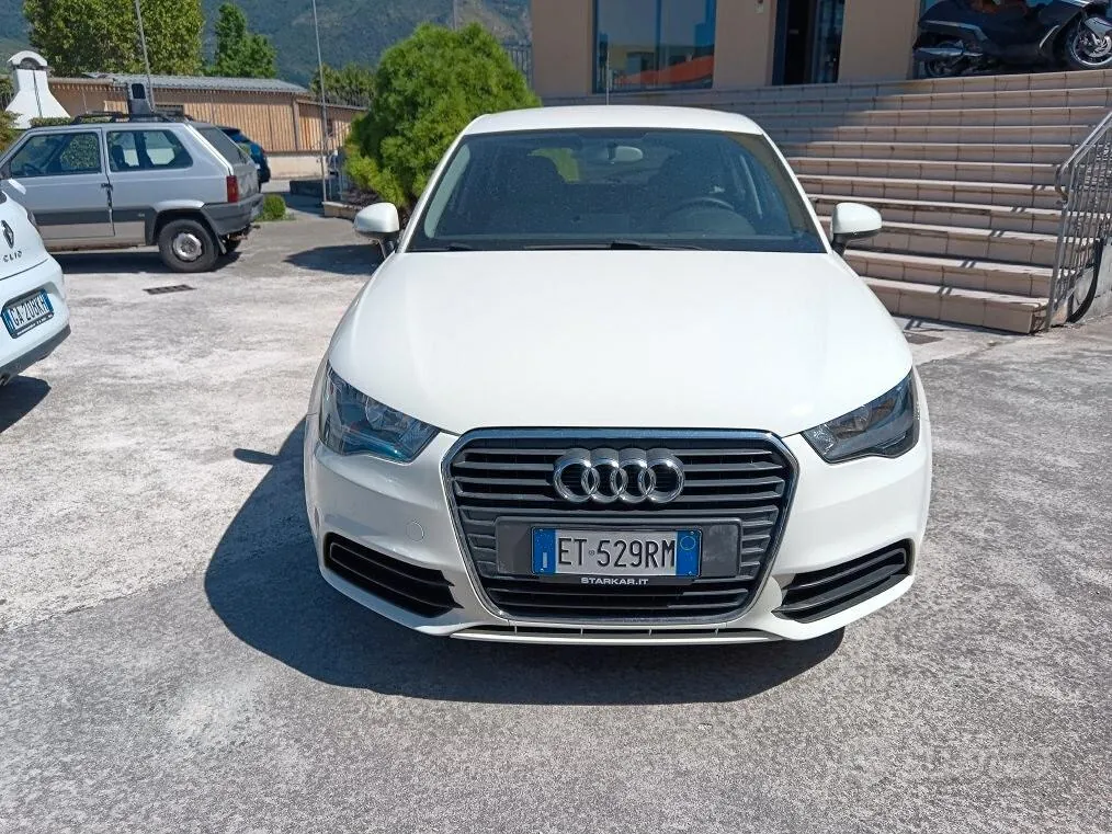 Audi A1 2014 photo 2