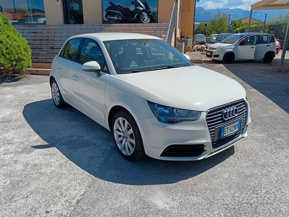 Audi A1 2014 photo 3