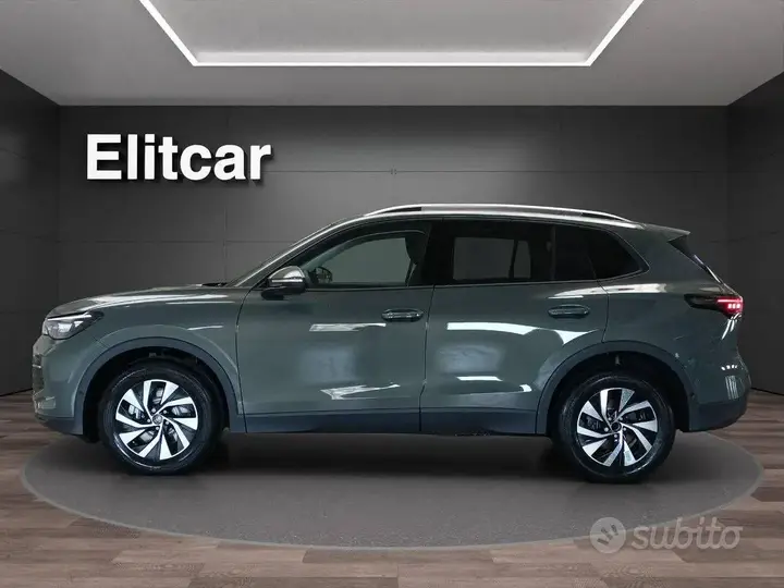 Volkswagen Tiguan 2023 photo 4