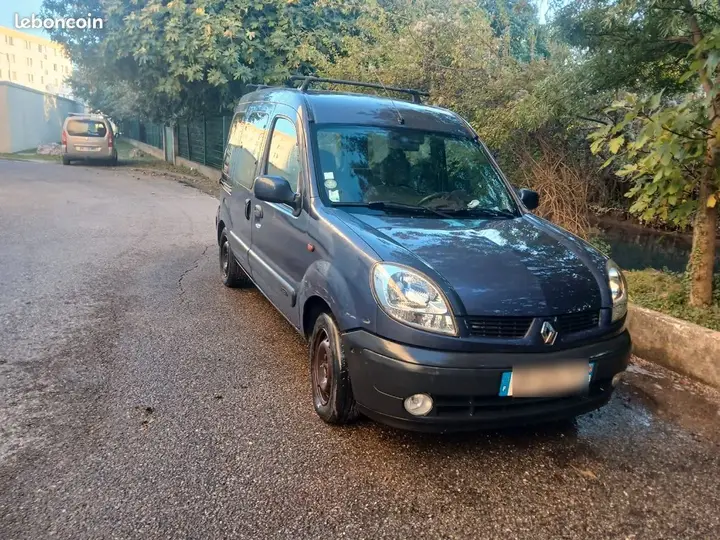 Renault Kangoo 2004 photo 2