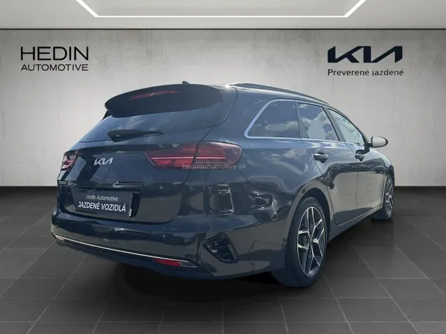 Kia Ceed Sw 2025 photo 3
