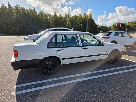 Volvo 940 1994 photo 3