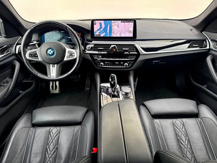 BMW 5 Series 2022 photo 3