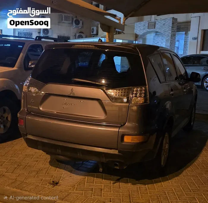 Mitsubishi Outlander 2012 photo 2