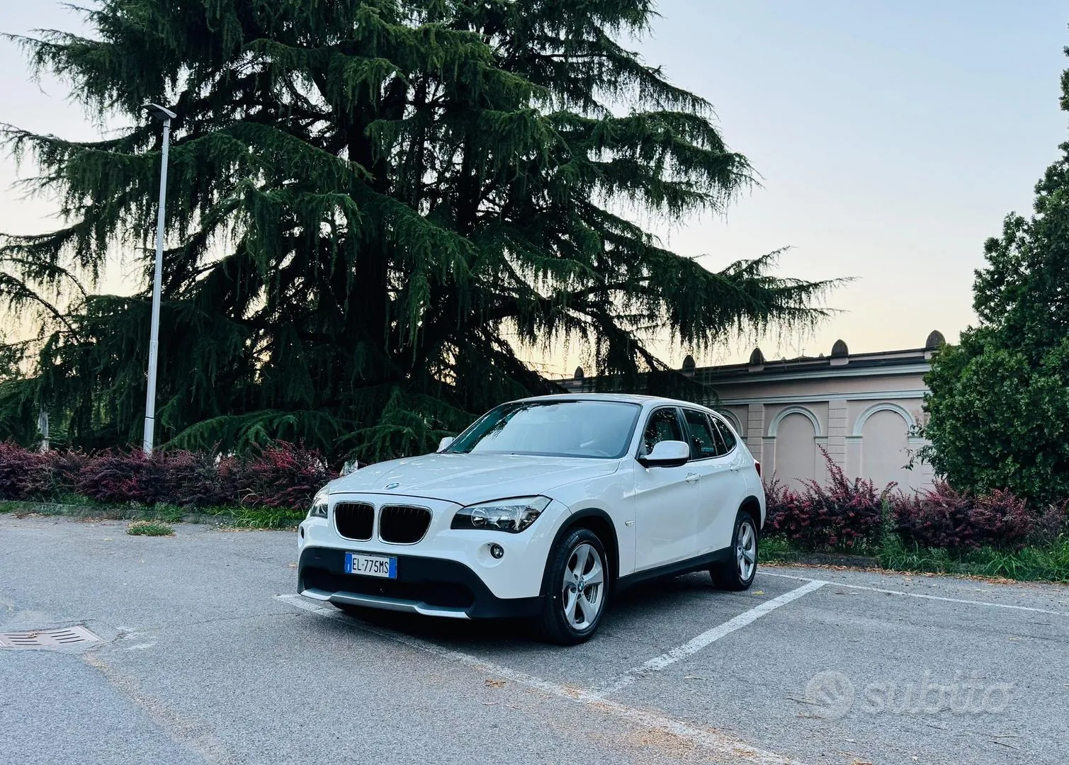 BMW X1 2012 photo 2