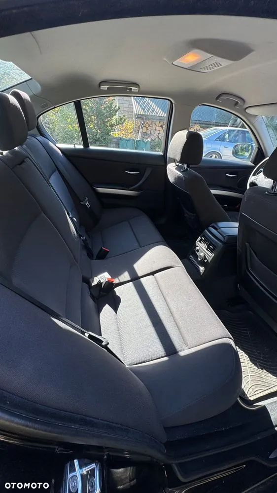 BMW Seria 3 2008 photo 3