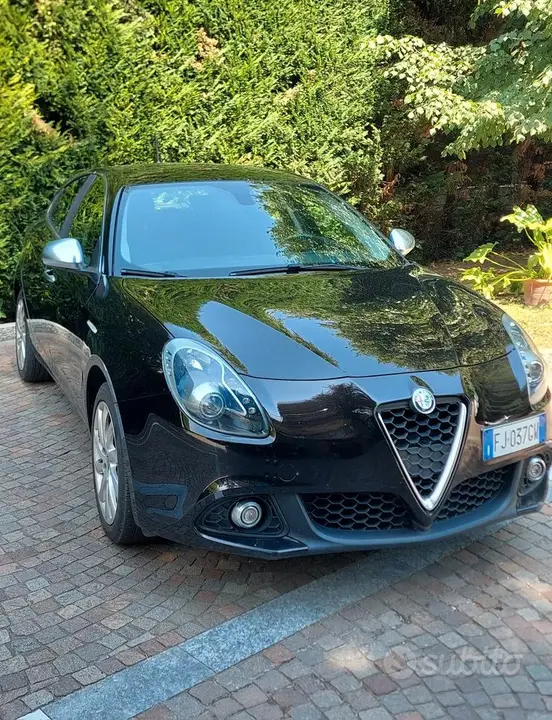 Alfa Romeo Giulietta 2017 photo 5